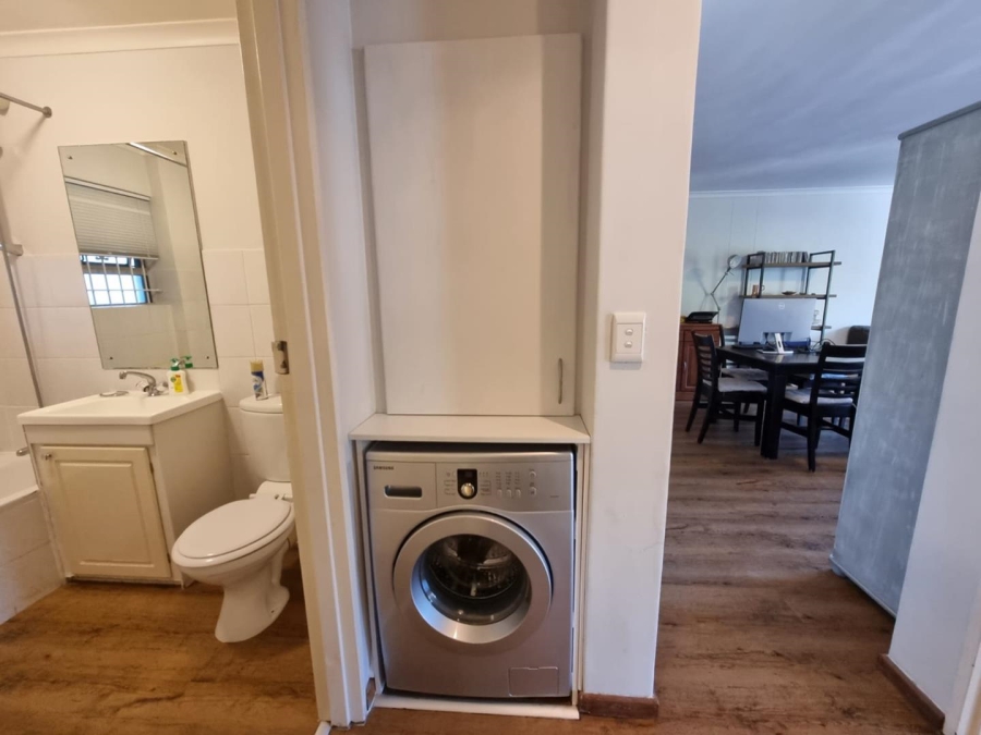 2 Bedroom Property for Sale in Gardens Western Cape